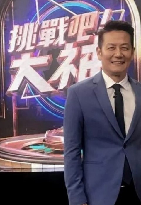 soul上面认识了一位深圳小姐姐王欣茹颜值十分扛打聊了不到一周就约出来了非常主动一到酒店就直奔主题最终以早晚两炮结束战斗意犹未尽 - 性爱博弈